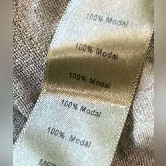 NEW Urban Outfitters Project Social T Strappy V-Neck Taupe Tee - Picture 5 of 12